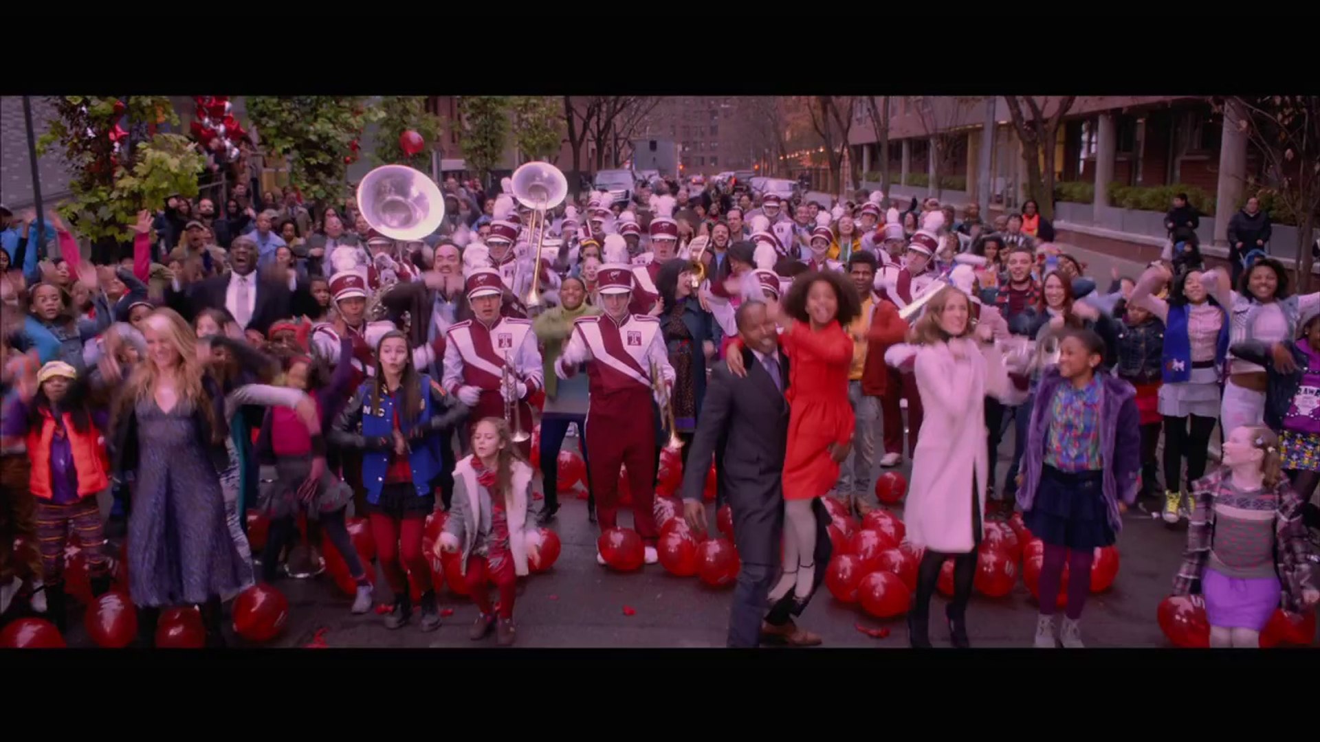 ⁣Annie - Trailer en español (HD)