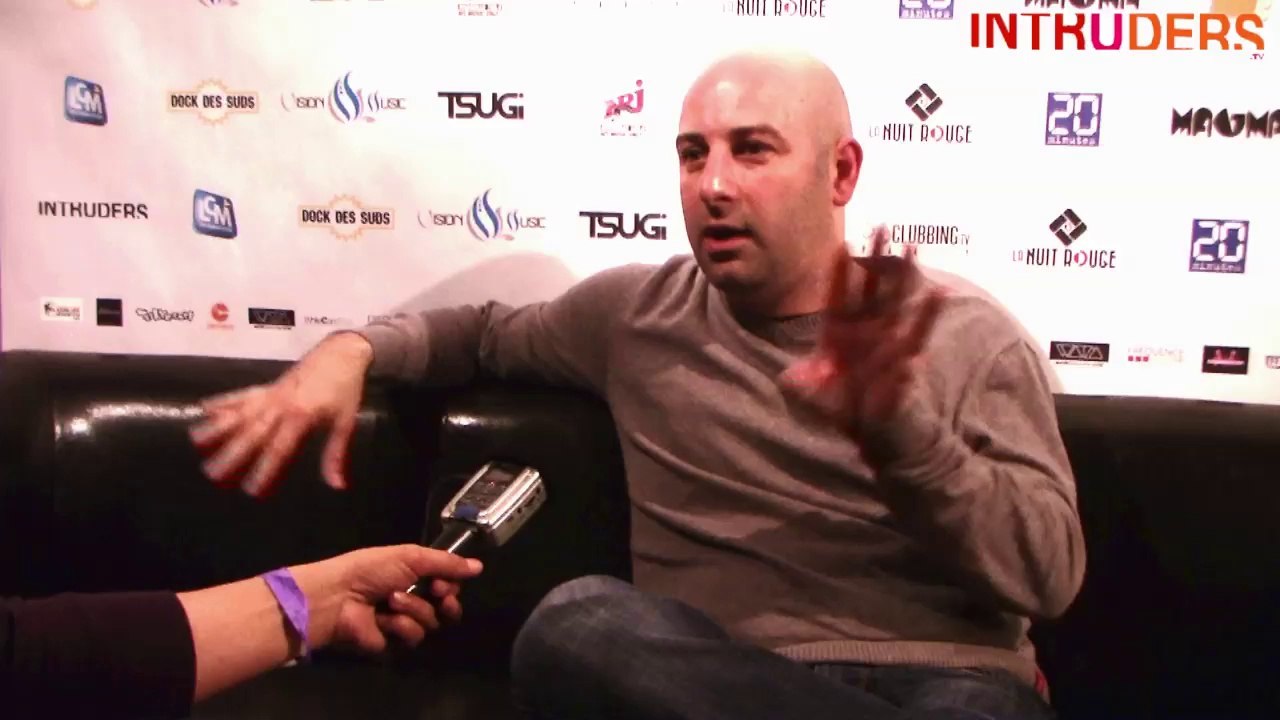 Oxia sur l'esprit Grenoble et son amitié avec Agoria