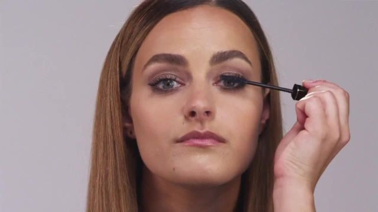 Beauty 101 - False Lashes