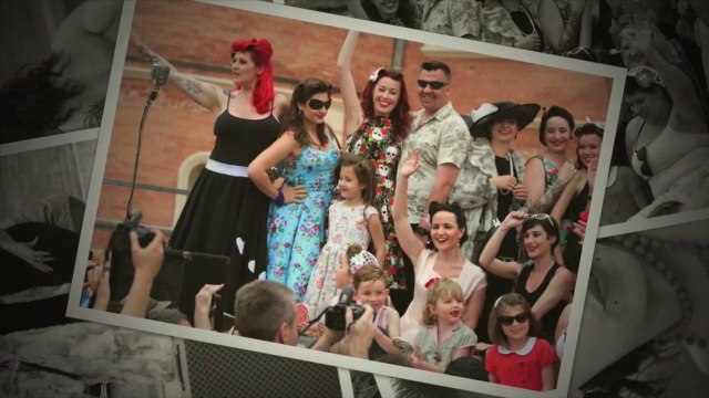 Pin-Up- Marché Vintage Vide-grenier Château de Solliès-Pont (83)