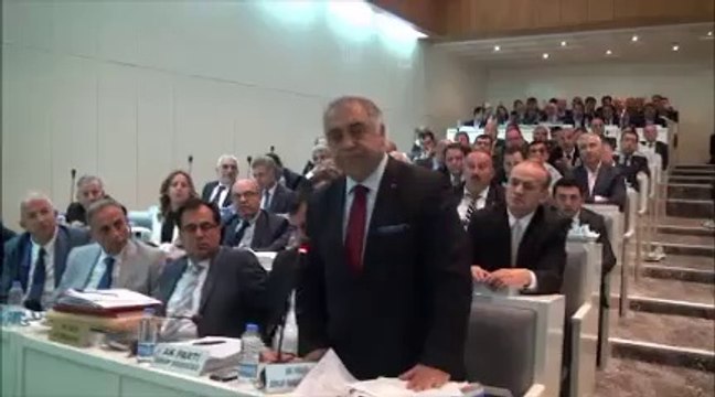 İzmir Büyükşehir'de İlk Meclis Toplandı!