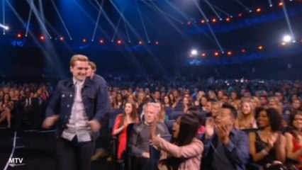 "Hunger Games" tops MTV Awards, "Mormon" takes Olivier