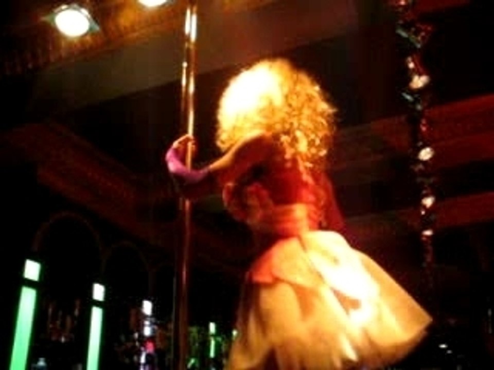 miss fein drag queen...