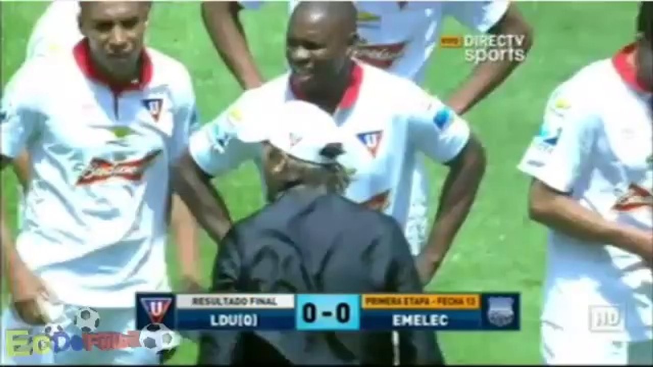 Bronca de Luis Zubeldia con sus jugadores tras finalizar  Liga de quito 0  Emelec