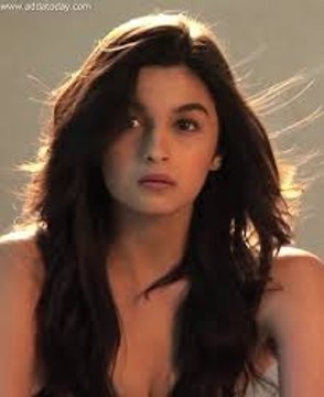 Alia Bhatt Intrested In Ranbir Kapoor | Coffee With Karan | Kareena kapoor | Bollywood Gossip | Bollywood Hot News | News Today | Bollywood 2014 | Just Hungama |