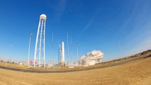 Rocket Launch footage filmed with GoPro camera! AWESOME...