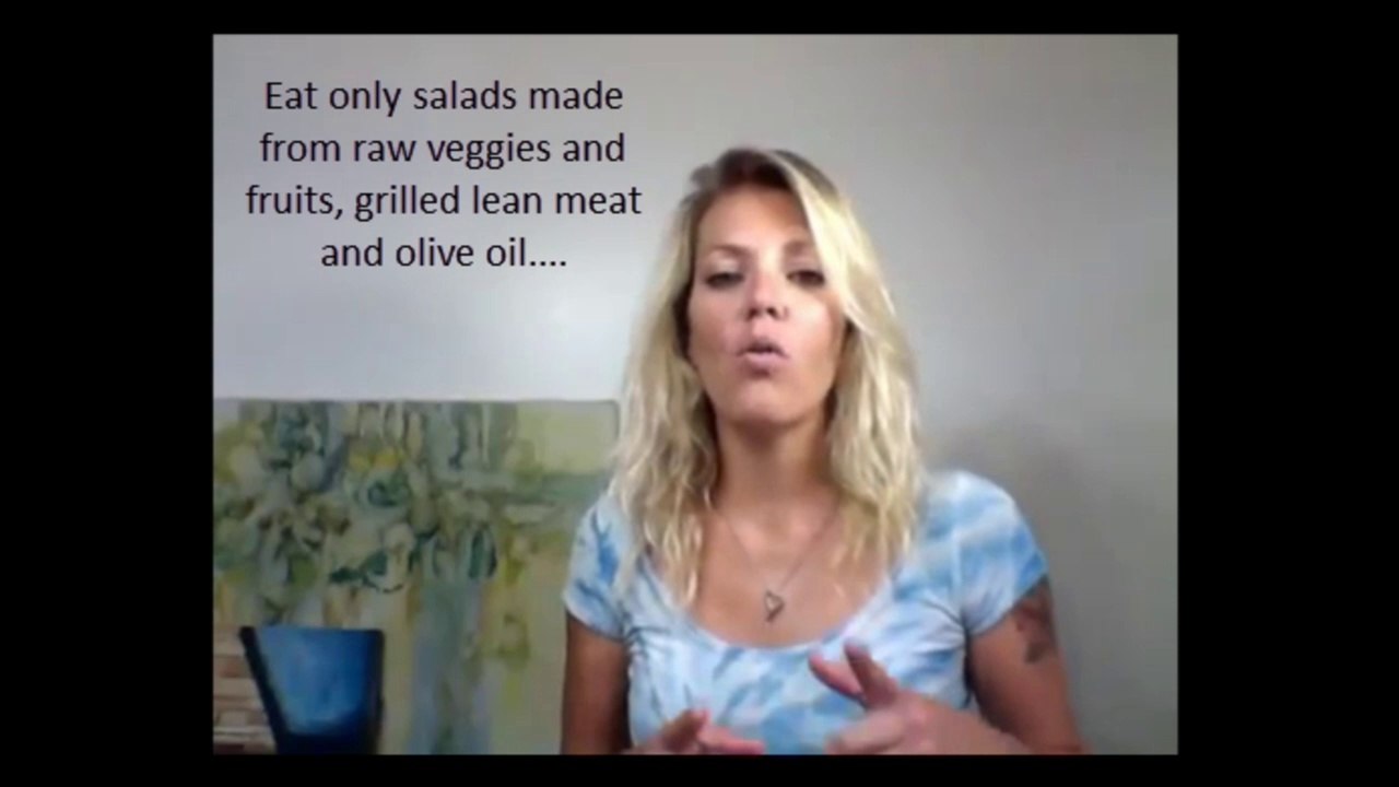 lose 100 lbs in one year tip 6 - eat mostly salads for a few months
