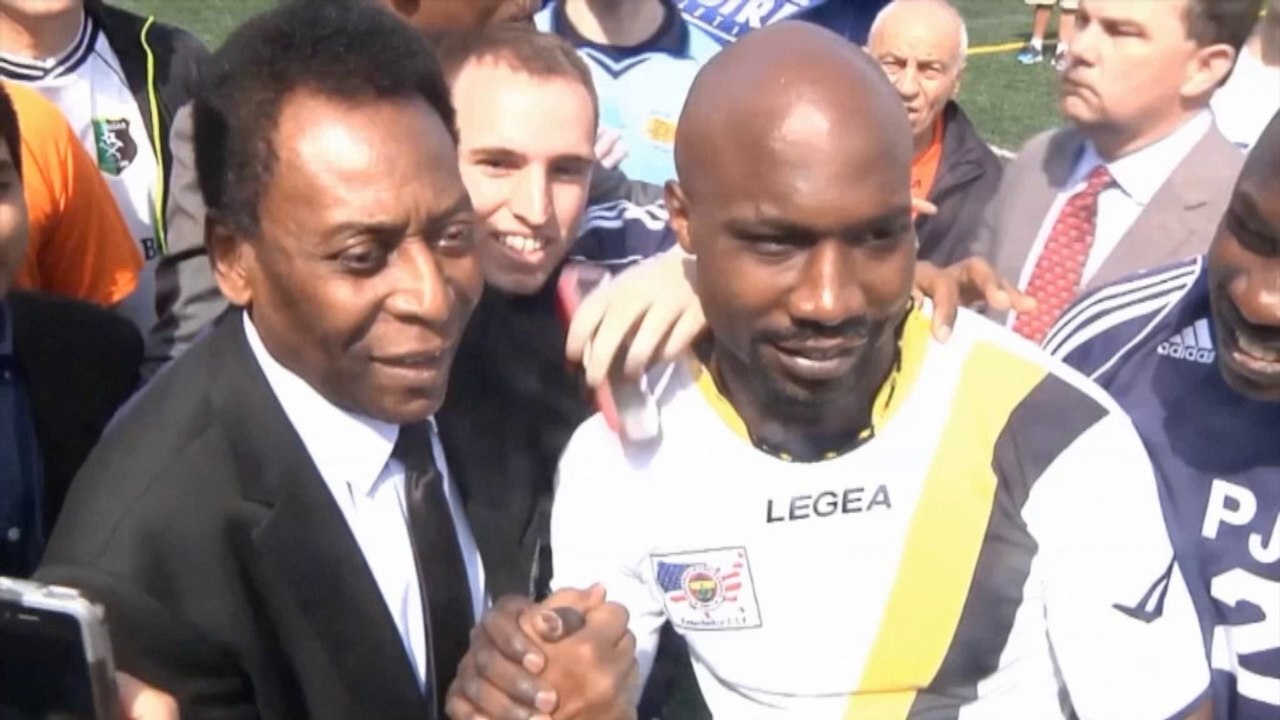 New York Cosmos: Peles Reise in die Vergangenheit