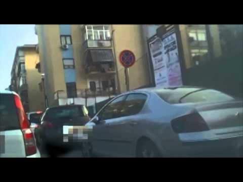 Aversa (CE) - Sosta selvaggia in via Botticelli (14.04.14)