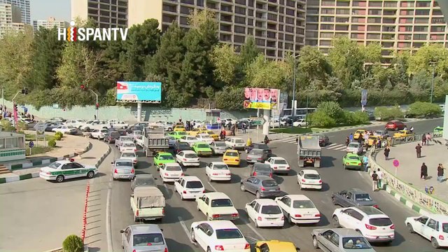 Irán - 1. Esculturas de la ciudad de Teherán 2. Ciencia de laboratorios 3. Taxi de las mujeres