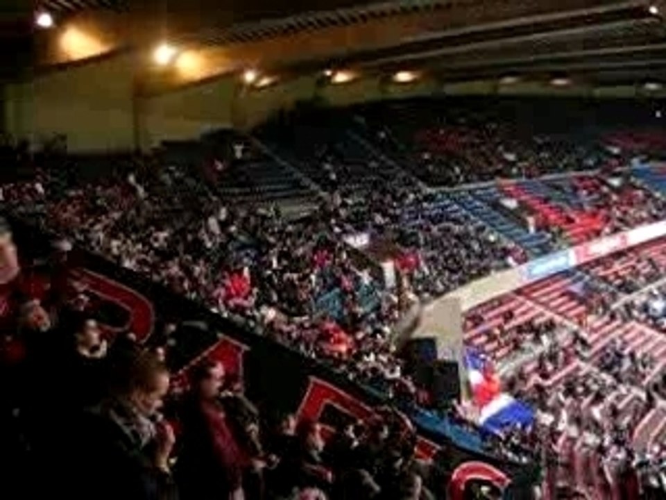 PsG - NiMes ...Apres 3ème but kAlou