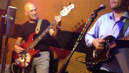 "Tek Başına" by Kahraman GÜRSES