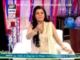 My first income check was of 420 rupees from ptv, Nida Yasir and now javeria said her first income was of 30 thousand rupees, funny video