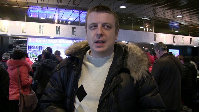 Отдых в Крыму. Ялта-Интурист. Что вызывает ощущение праздника у отдыхающих.