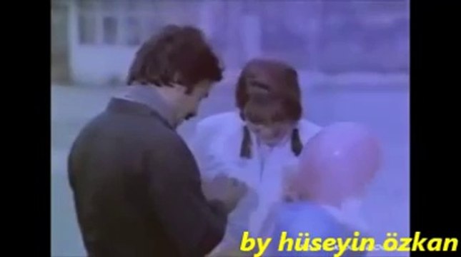 Ferdi Tayfur - Bir Damla Ateş Filminden / Yüreğimde Yara Var