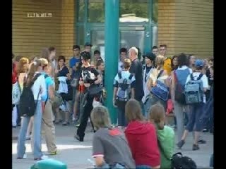 le bahut de Bill et Tom, l'ex de Tom...