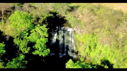 Booba - Une Vie [CLIP OFFICIEL]