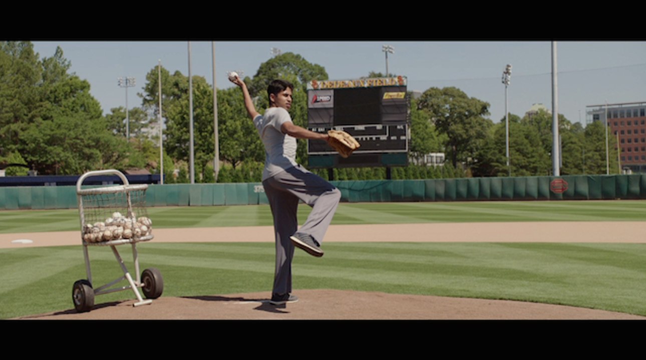Jon Hamm & Bill Paxton in "Million Dollar Arm" - Clip: 'Tweak That'