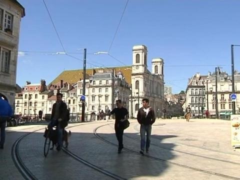 Fusion des régions: la Bourgogne et Franche-Comté regroupées en une seule région? - 15/04