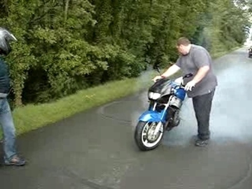burn 900cbr