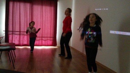 american house 15.04.2014 come on!!ecem, zeren, teacher