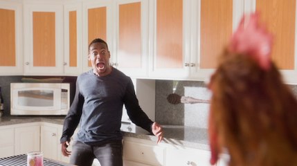 Marlon Wayans stars in "A Haunted House 2" - Trailer #2