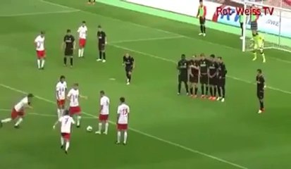 What  Brilliant free Kick you never see before watch video.