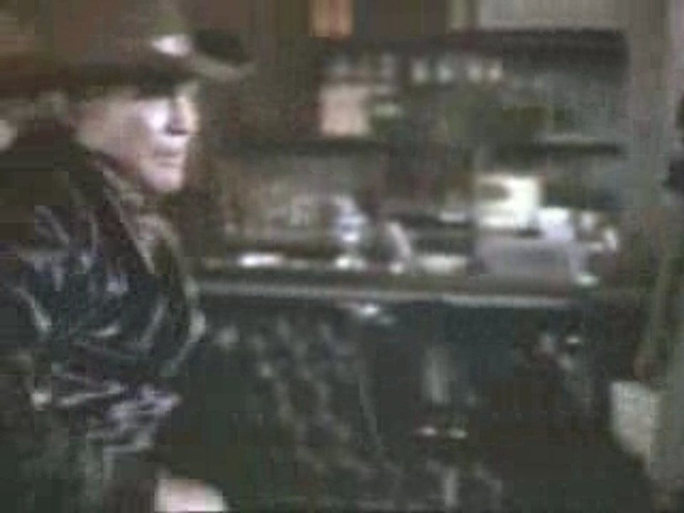 Lhomme qui tombe a pic - Generique