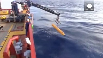 US drone resumes search for missing Malaysian jet