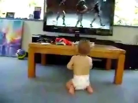 Un bébé danse sur le Single Ladies de Beyoncé