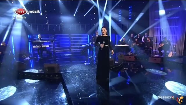 Sevcan ORHAN - Uzun Hava Bugün benim efkarım var