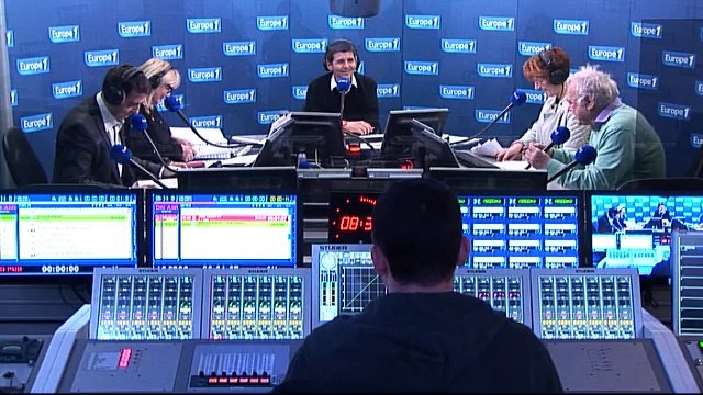 Le modèle de François Bayrou, bafouillage et liaisons dangereuses… voici le zapping matin !