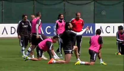 Veli Kavlak ve Uğur Boral Kavga Etti