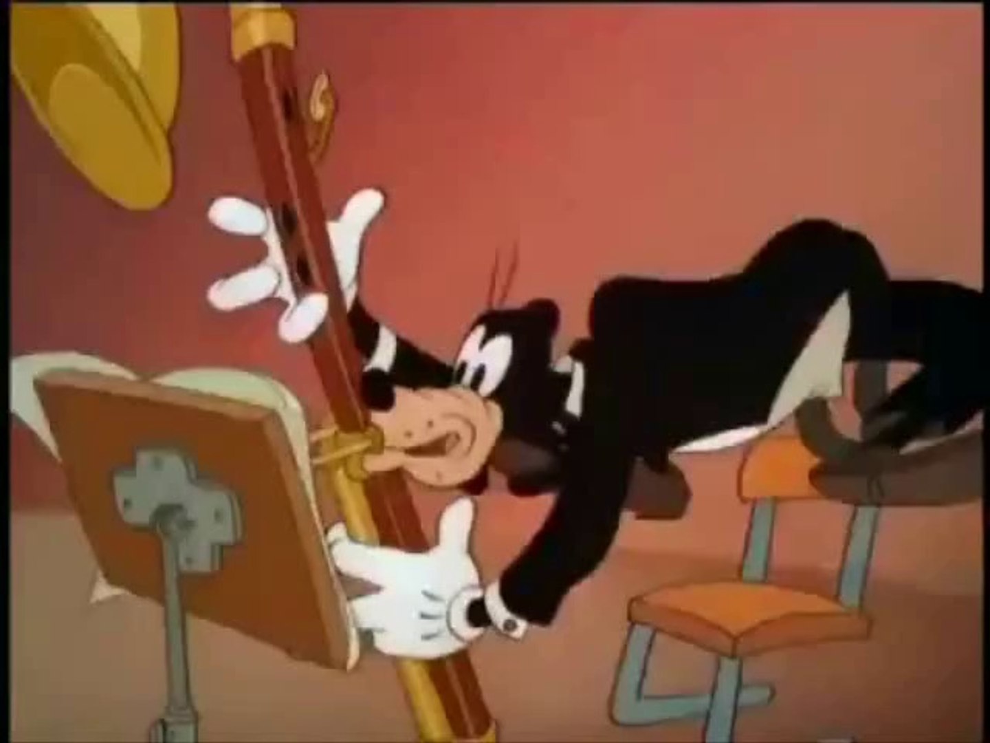 Symphony Hour (1942) with original titles - video Dailymotion