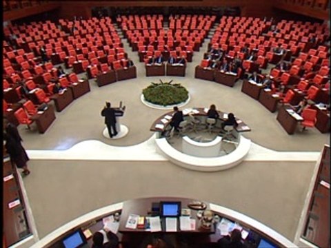 Hz. Muhammed fakir yaşadı ama halkını zenginleştirdi. İhsan ÖZKES ( 16.04.2014 )