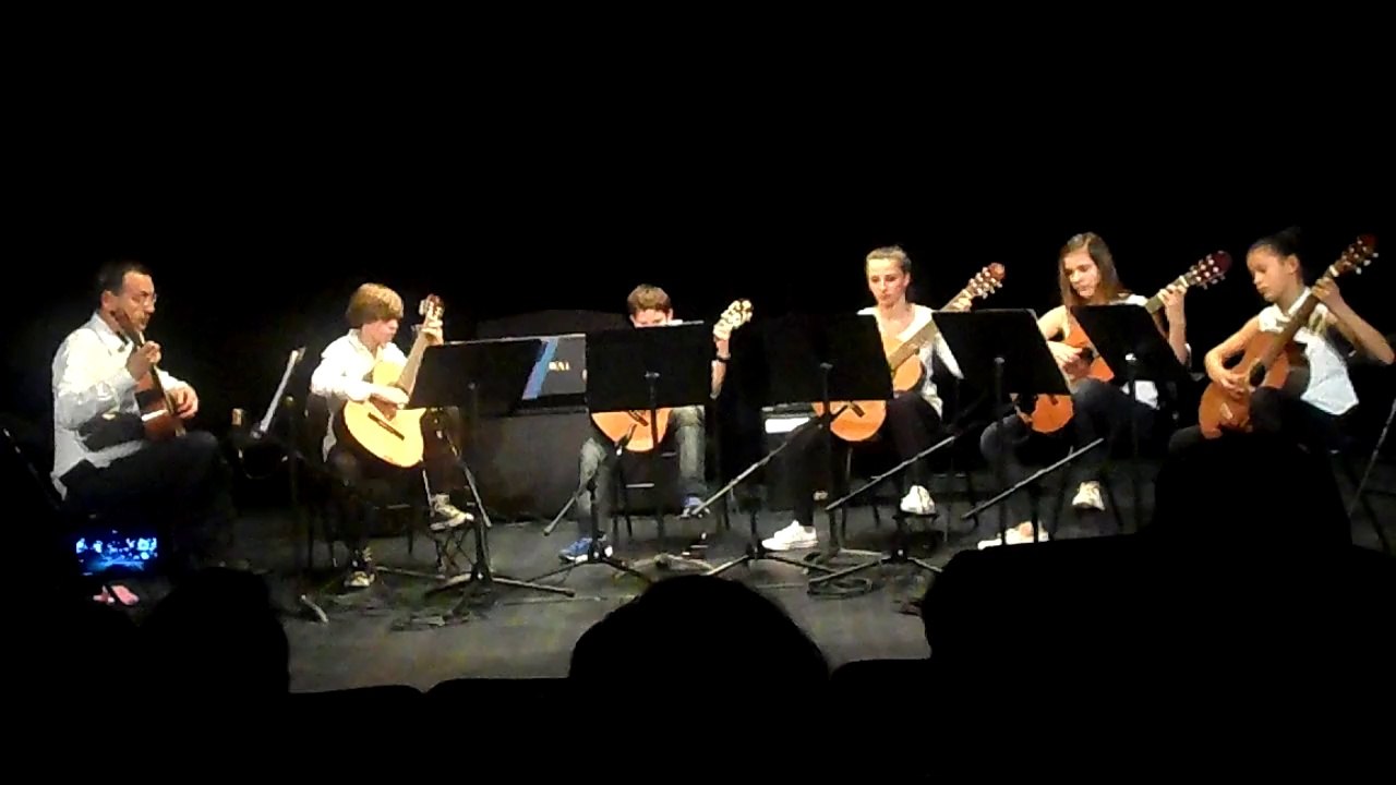 2014 04 16 - Lola ensemble guitare  (2/2) - futuring - Carcassonne