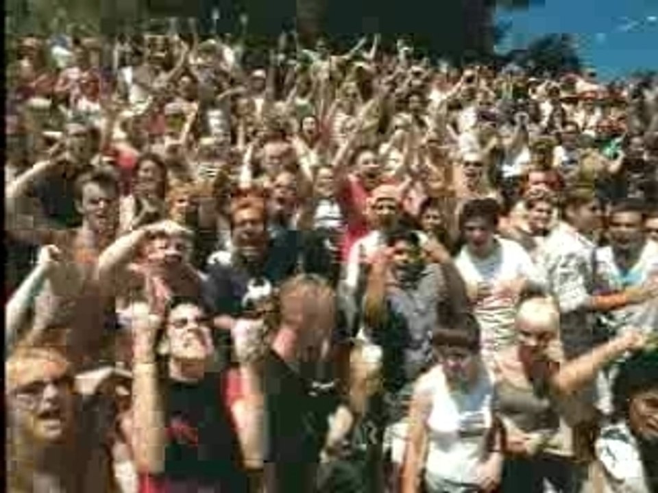 Sum 41 - In Too Deep - music video