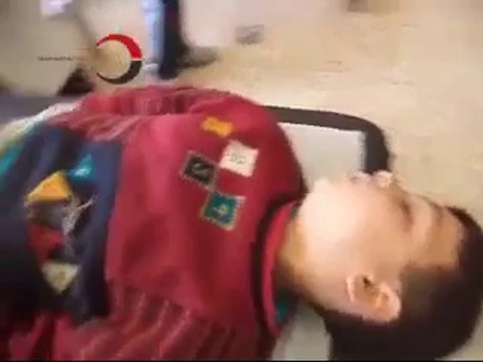 Suriye Rejiminin keskin nişancıları tarafından vurulan iki çocuk