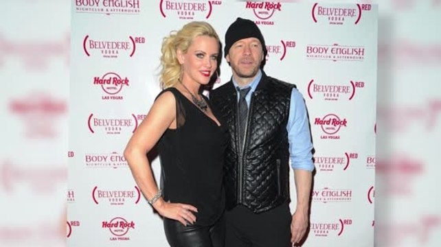 Jenny McCarthy & Donnie Wahlberg Are Engaged