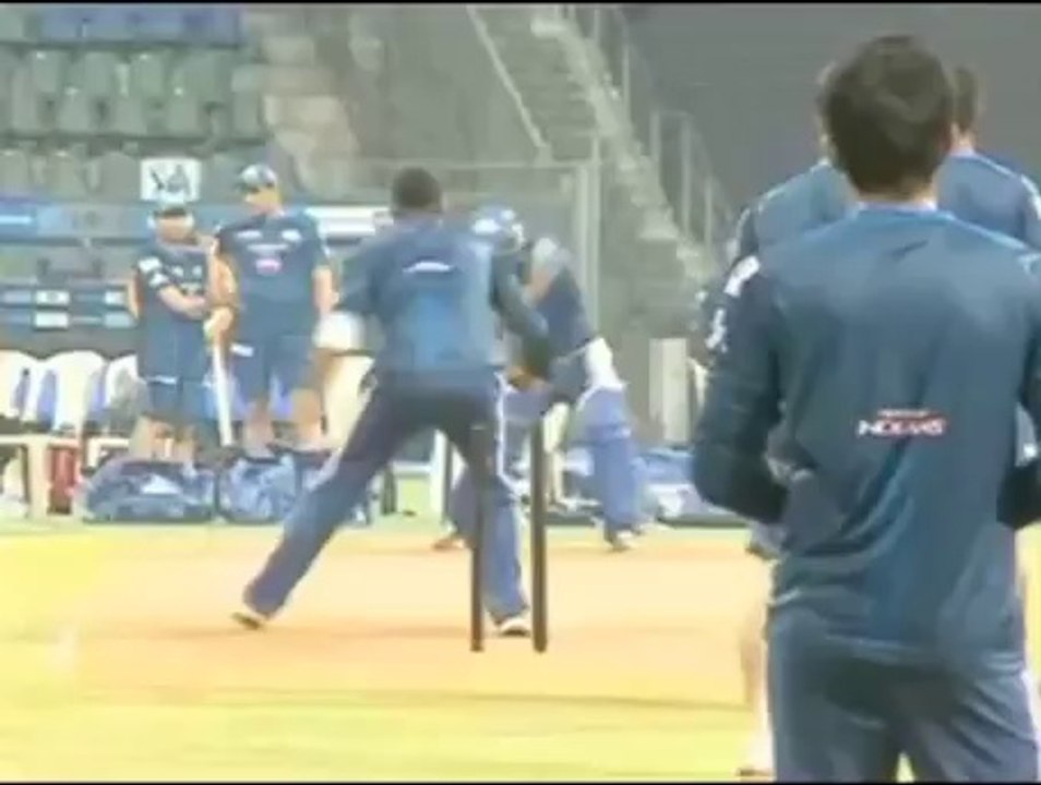 IPL 7 kicks off in UAE - IANS India Videos