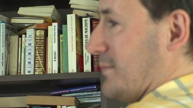 Célà tv Le JT - Un auteur rochelais propose des ateliers d'écriture en maison de retraite