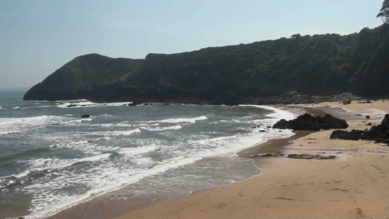 Paisaje: La Playa de Carranques, Perlora, Asturias 16 Abril