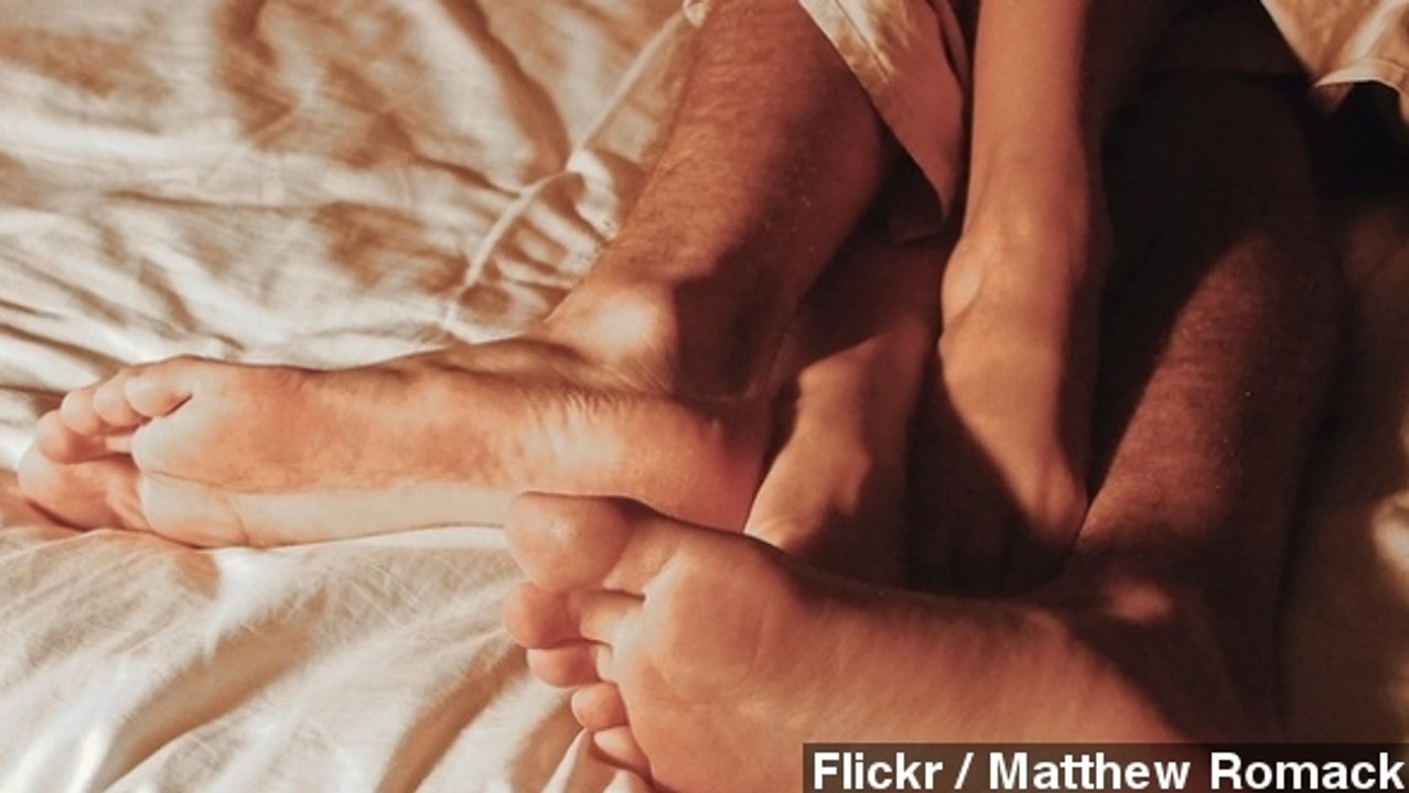 Couples Who Sleep Less Than An Inch Apart Might Be Happiest