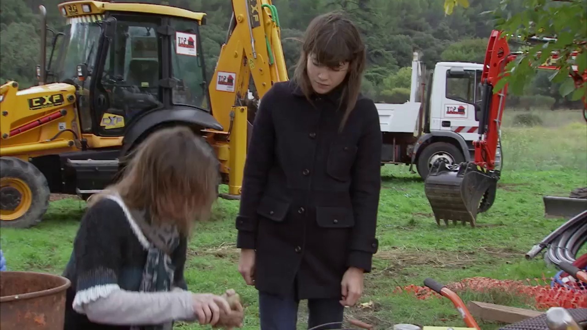 Plu Belle La Vie En Avance Macin PBLV - Moment culte : Lara, une sorciere au mistral - Vidéo Dailymotion