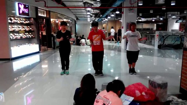 รวมตัวเฉพาะกิจ Mr'BNN cover B1A4 - What's Going On