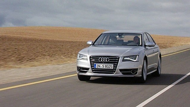 Audi S8 Auto-Videonews