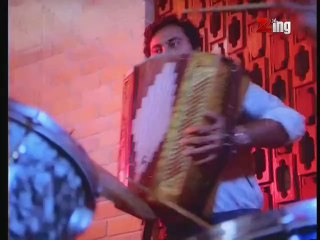 Na bole tum na main ne kucch kaha-pye radio