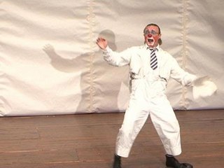 Une troupe de clowns ukrainienne à Paris - 17/04