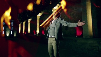 Mustafa Arı- Baktım Kainatın Er Hafızına