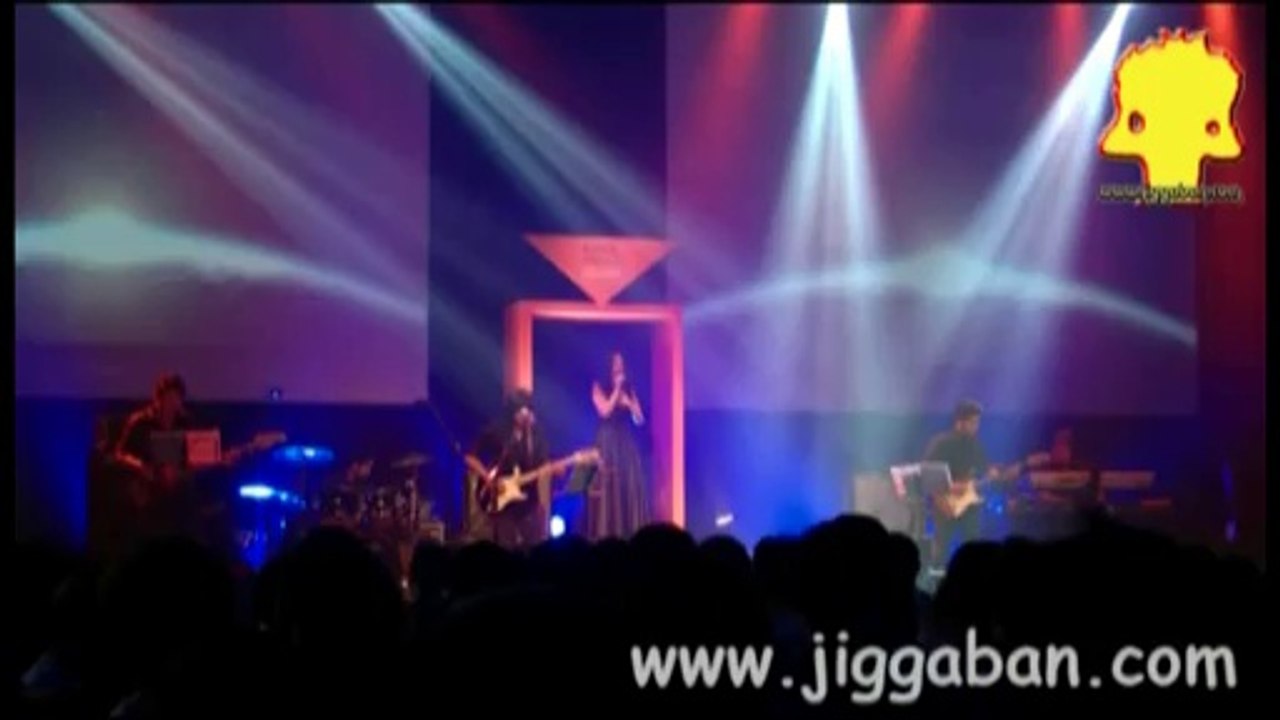 20130926 Cool Kob A Moment Like This - Kelly Clarkson